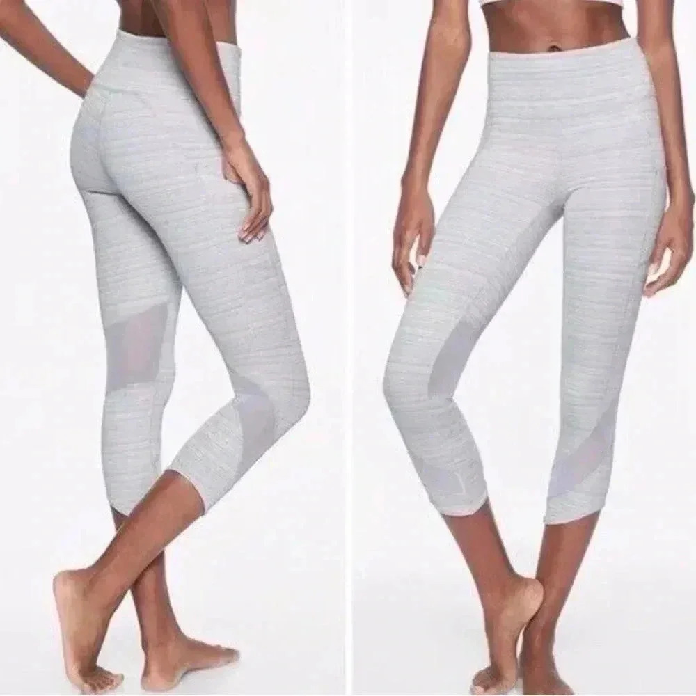 ATHLETA Sandbar Organic Cotton Be Present Capri Gray Leggings Size M